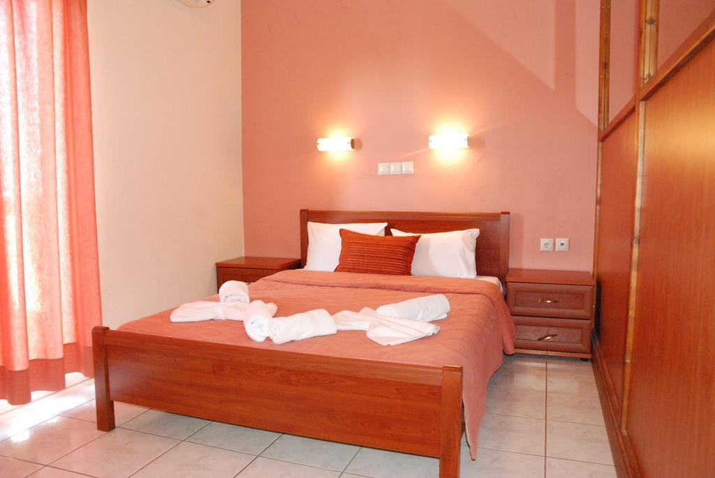 سكالا سوتيروس Monemvasia Hotel الغرفة الصورة
